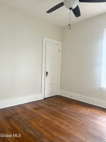 $1,900 | 1204 19th Street, Unit 1, Watervliet, NY 12189