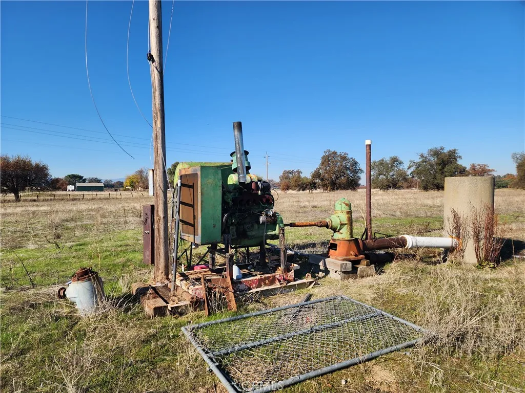 0 Capay Corning, CA 96021 - Photo 10 of 19 a view of an ocean with a table and chairs