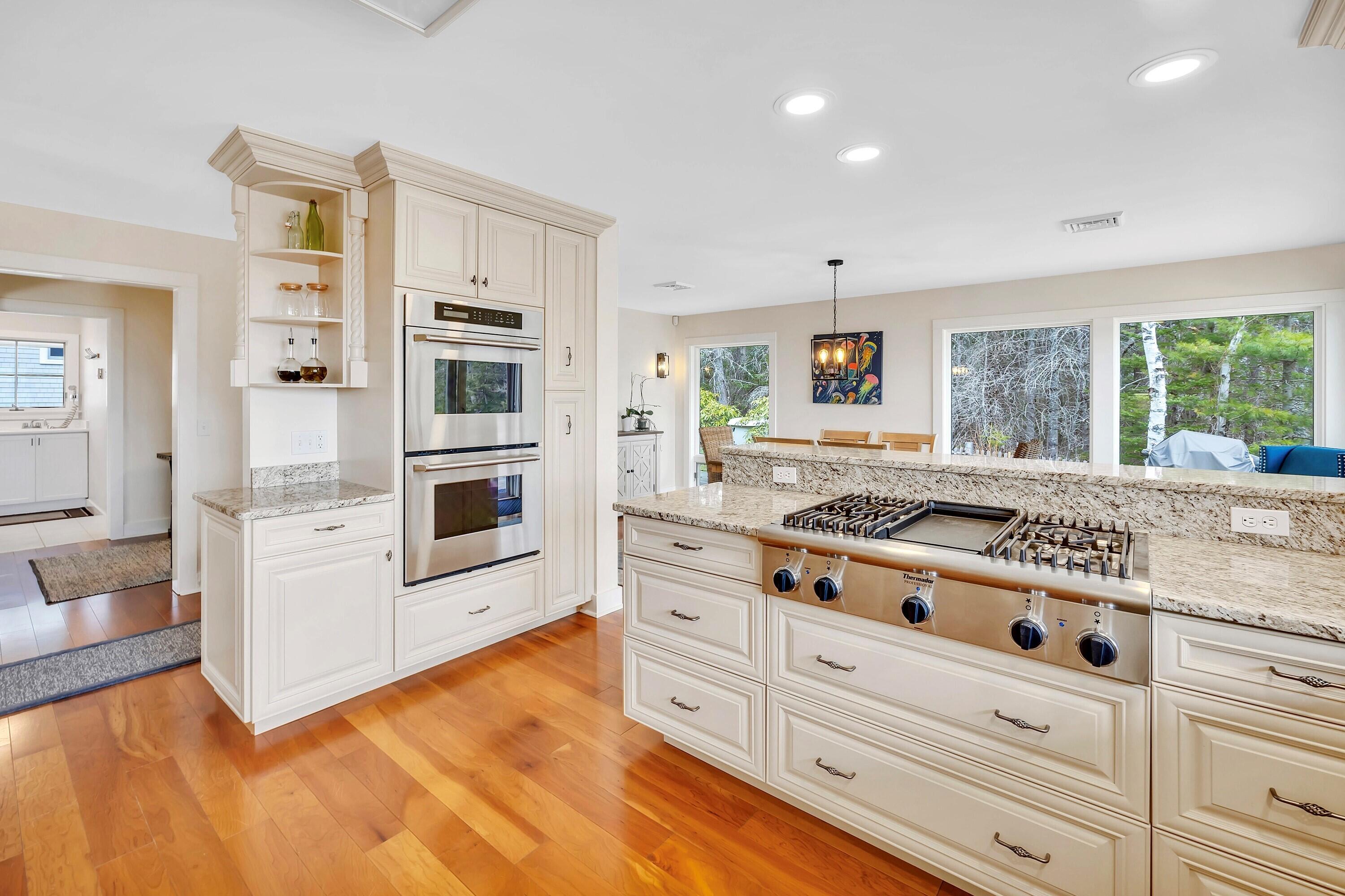 93 Harriman Point Road Brooklin, ME 04616 - Photo 33 of 96 34
