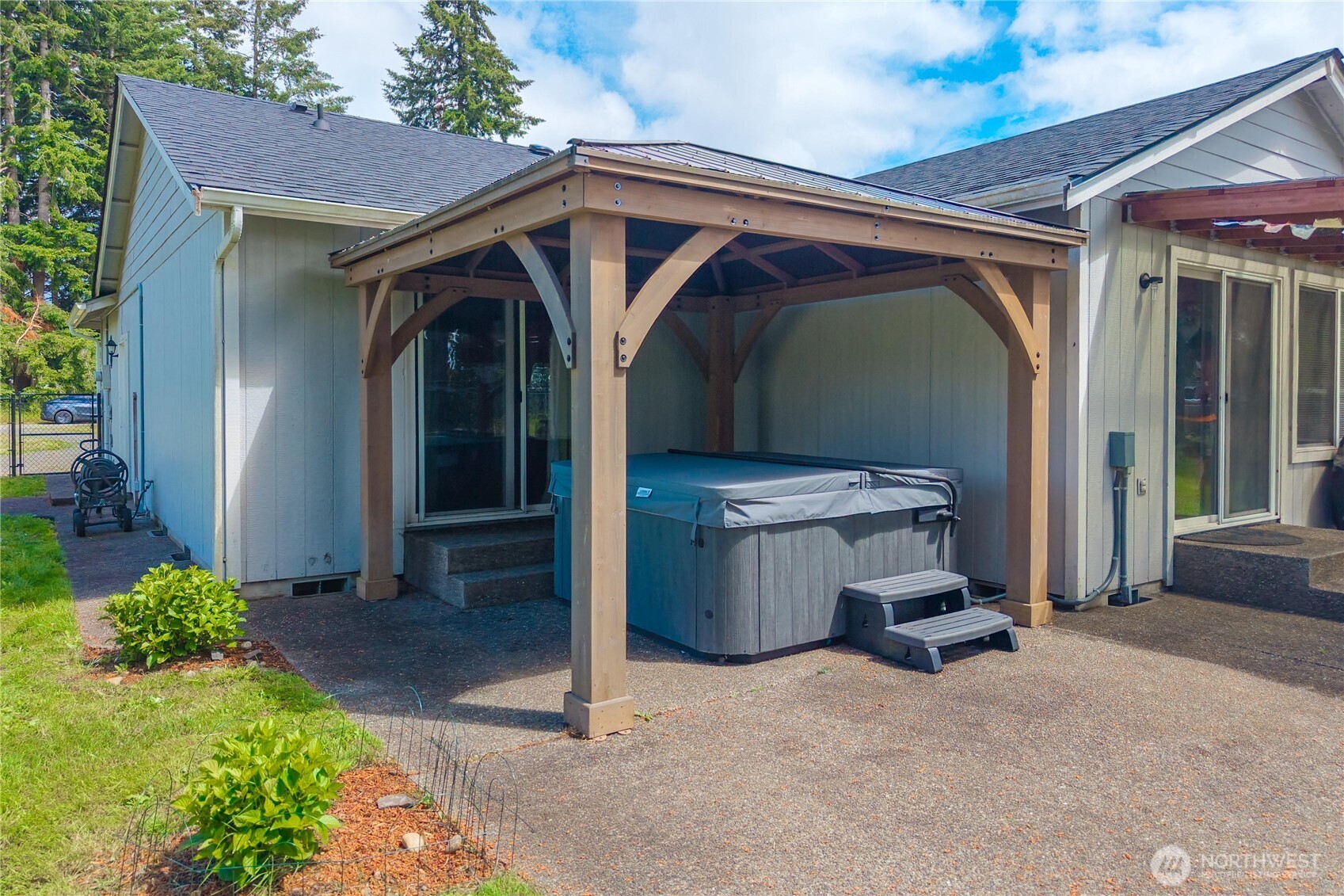 10309 School Land Road Southwest Rochester, WA 98579 - Photo 13 of 31