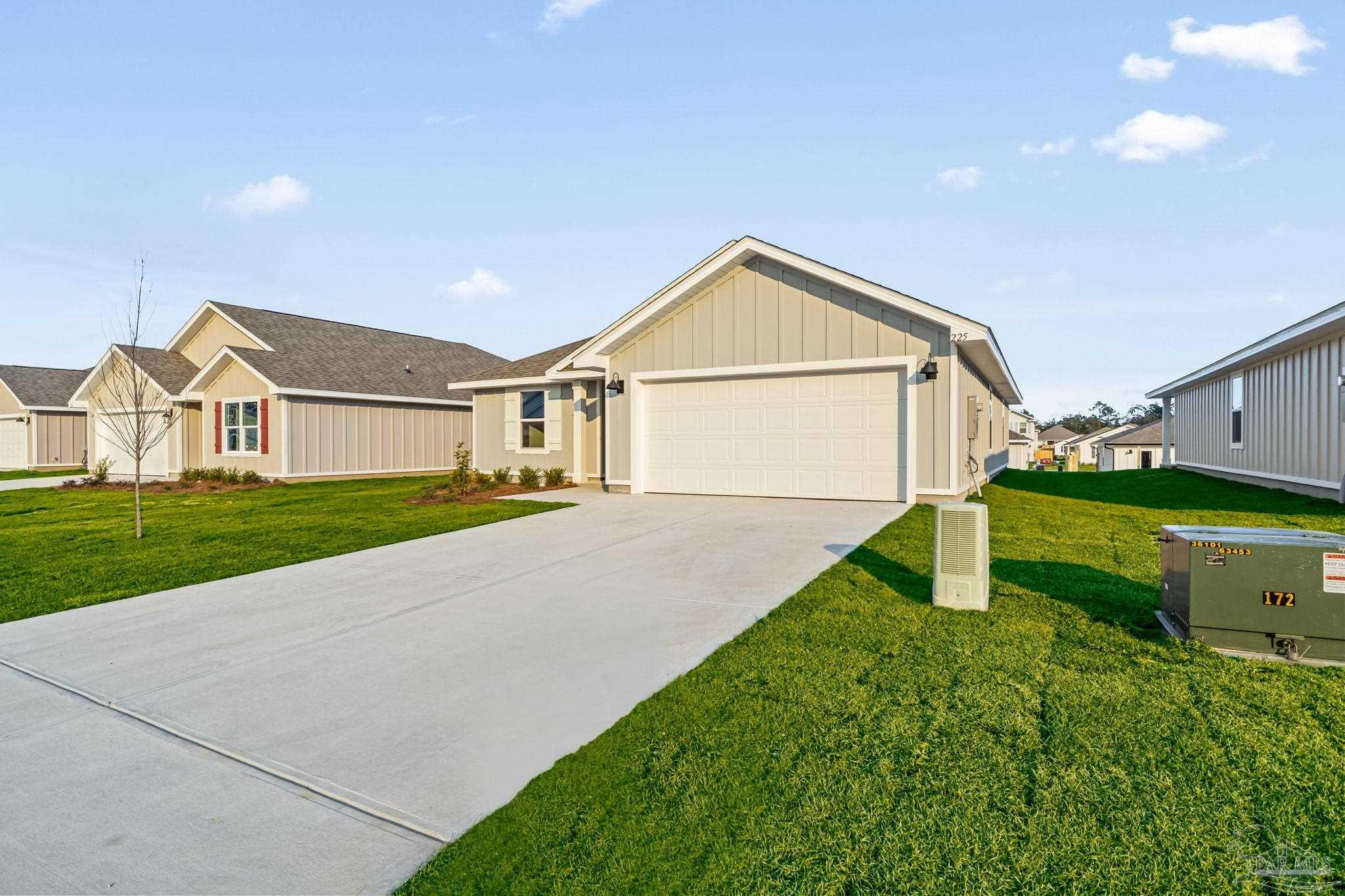 3142 Serviceberry Road Cantonment, FL 32533 - Photo 2 of 27 Gallery Image 2