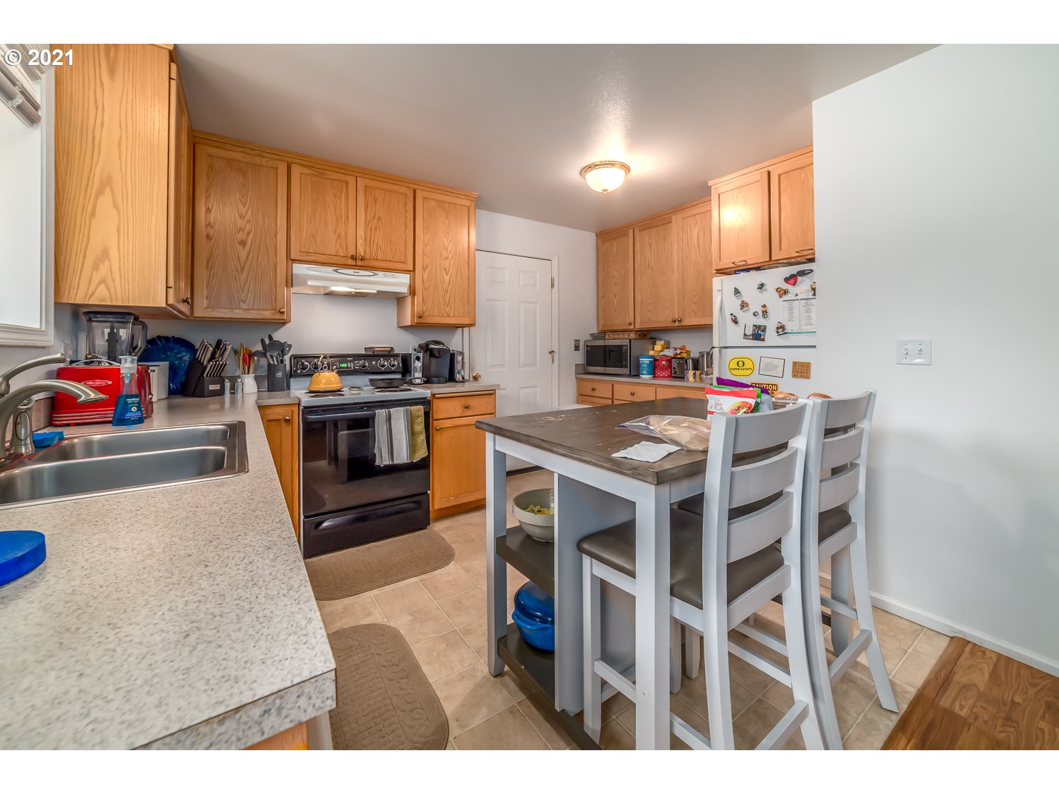 409 Mill Street Springfield, OR 97477 - Photo 12 of 23