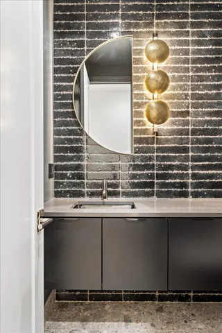 $4,000,000 | 2717 North Dayton Street, Chicago, IL 60614