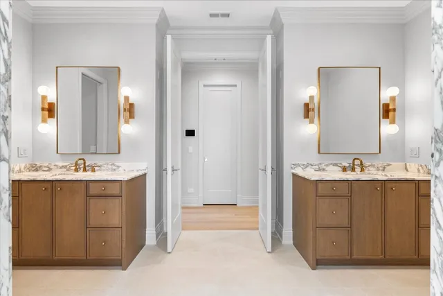 $4,000,000 | 2717 North Dayton Street, Chicago, IL 60614