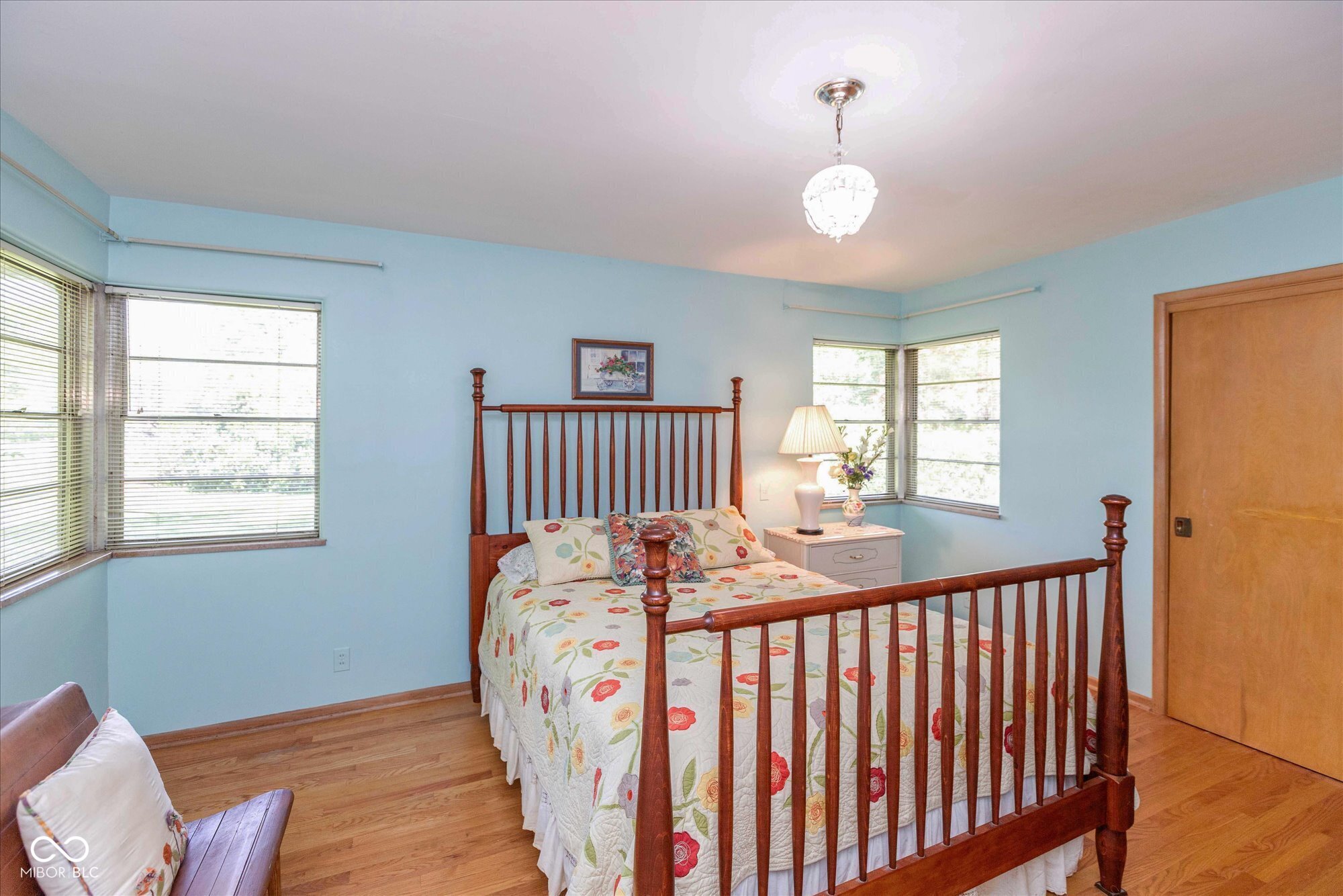 7401 Spring Mill Road Indianapolis, IN 46260 - Photo 14 of 25 Gallery Image 14