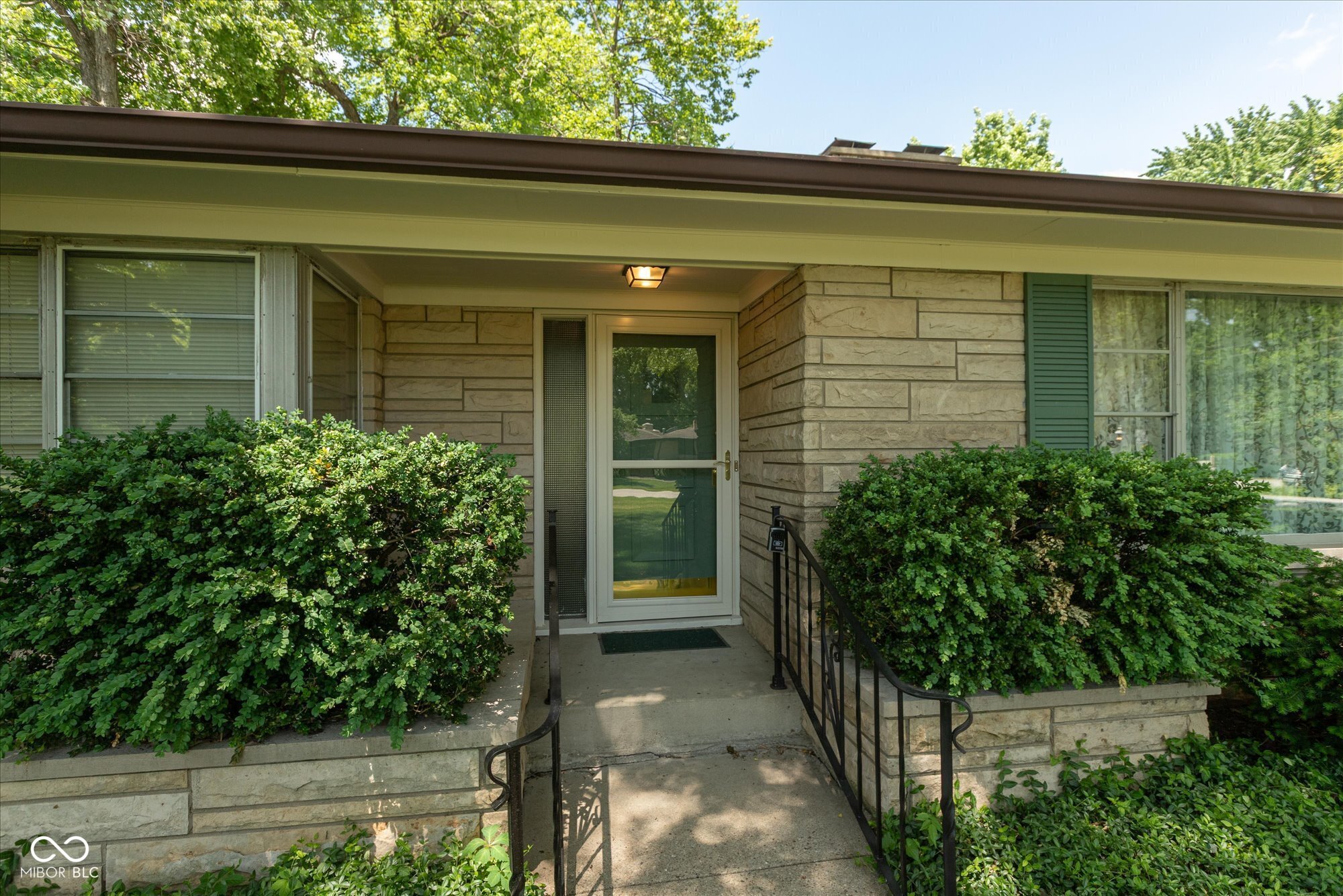 7401 Spring Mill Road Indianapolis, IN 46260 - Photo 22 of 25 Gallery Image 22