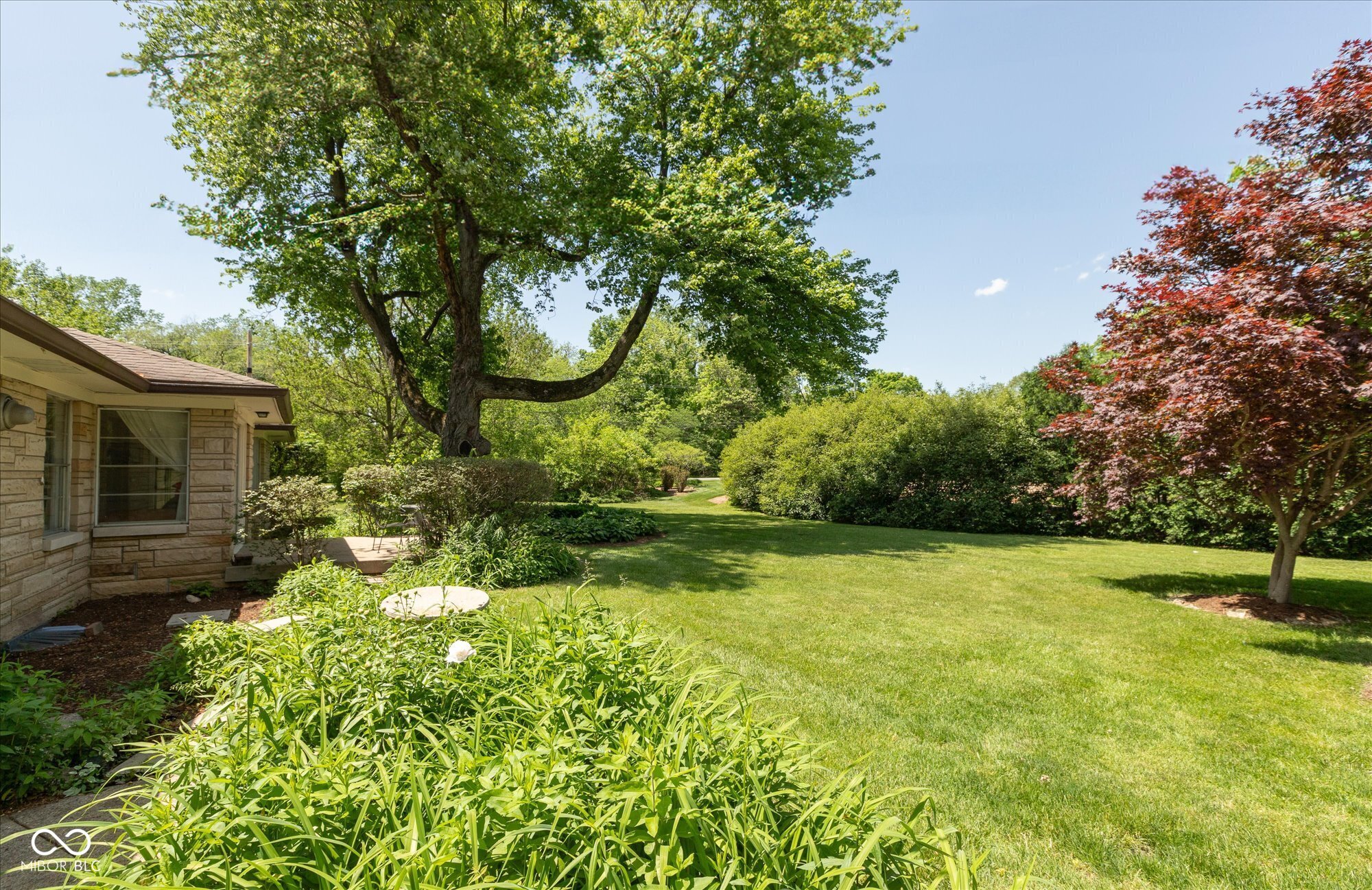 7401 Spring Mill Road Indianapolis, IN 46260 - Photo 23 of 25 Gallery Image 23