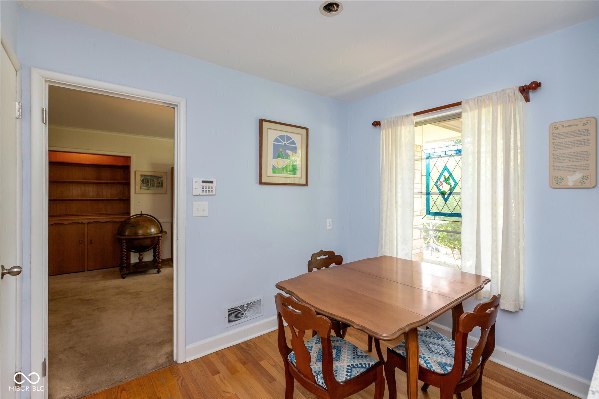 7401 Spring Mill Road Indianapolis, IN 46260 - Photo 10 of 25 Gallery Image 10