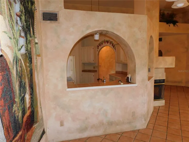 $200,000 | 525 Via Verona Lane, Unit 104, Altamonte Springs, FL 32714