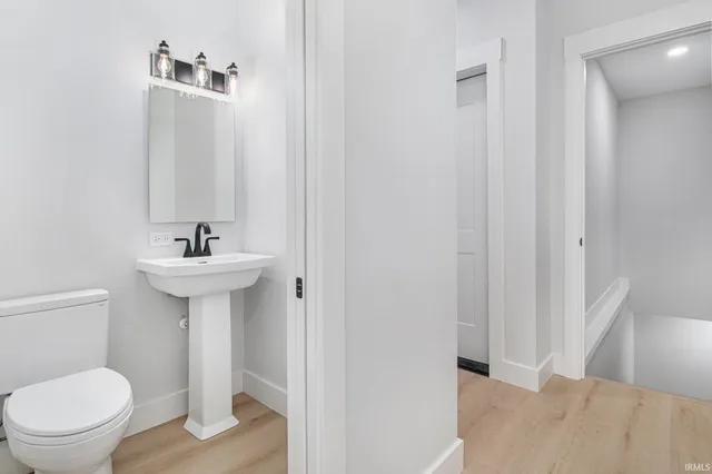 $775,000 | 52335 Gumwood Road, Granger, IN 46530