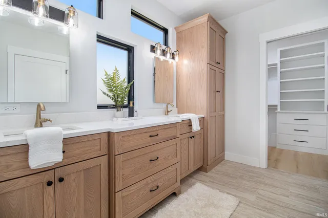 $775,000 | 52335 Gumwood Road, Granger, IN 46530