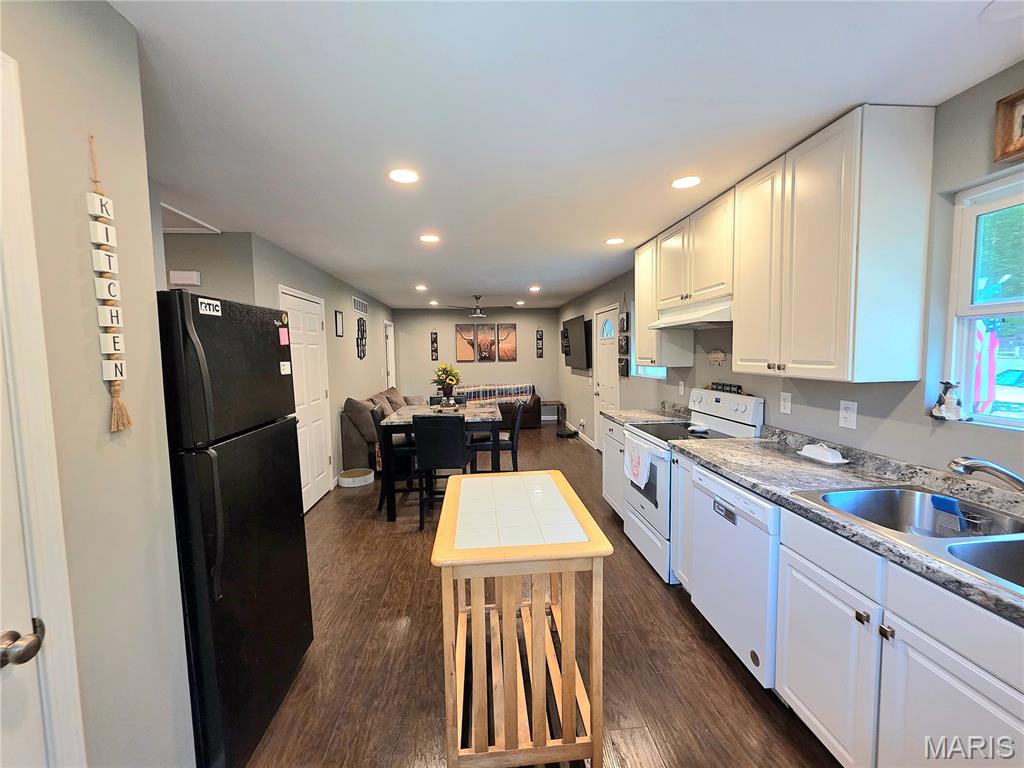 448 Forest Road Catawissa, MO 63015 - Photo 16 of 55