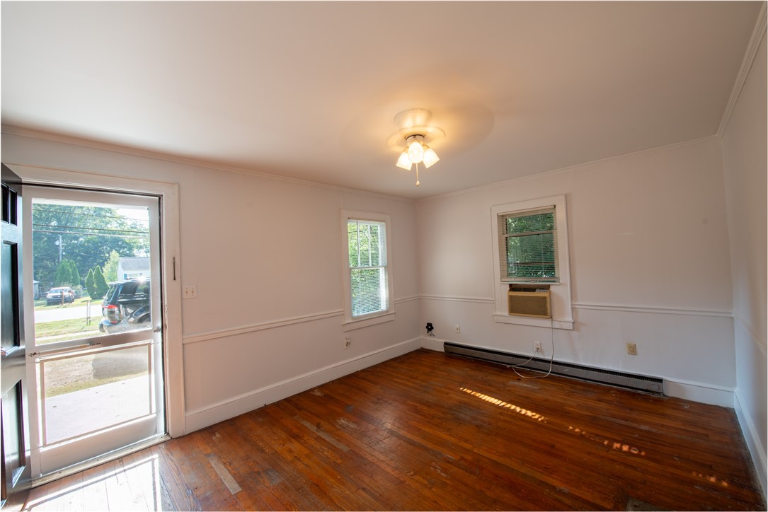 427 Lebanon Road Pendleton, SC 29670 - Photo 4 of 27 Gallery Image 4