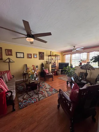 $259,900 | 1406 Palm Beach Trace Drive, Royal Palm Beach, FL 33411