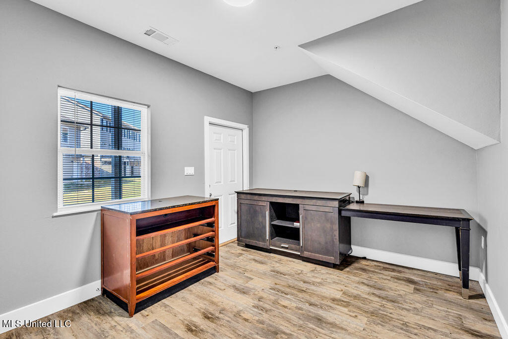 103 East Orchard Loop, Unit 103 D'Iberville, MS 39540 - Photo 4 of 18 103OrchardLoop-23