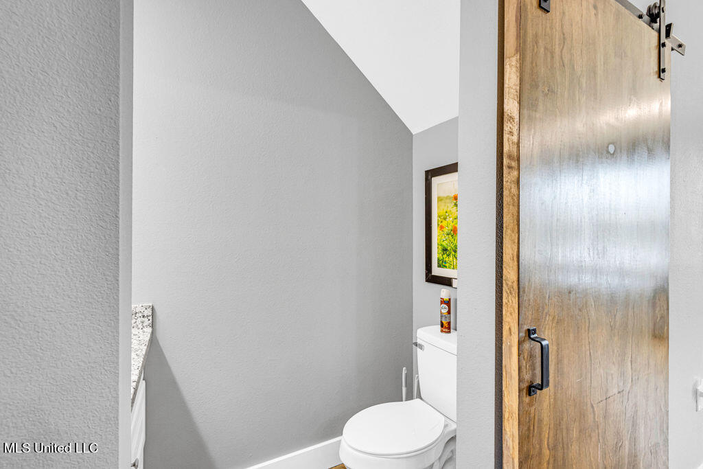 103 East Orchard Loop, Unit 103 D'Iberville, MS 39540 - Photo 10 of 18 103OrchardLoop-12