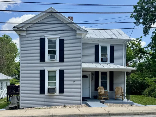 $339,000 | 240 High Street, Dayton, VA 22821