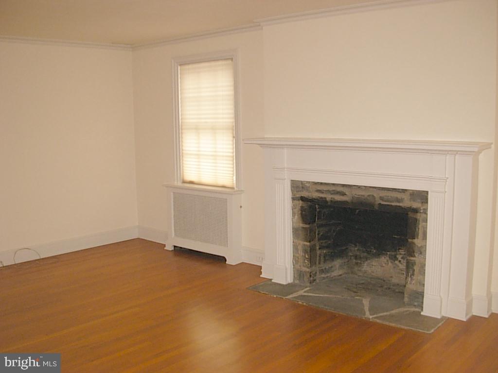 1326 Hillcrest Road Lancaster, PA 17603 - Photo 4 of 17 Gallery Image 4