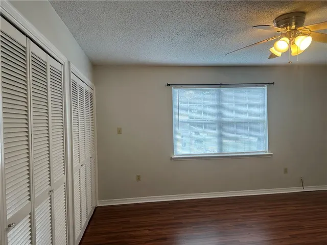 $1,300 | Undisclosed Address, Mandeville, LA 70471