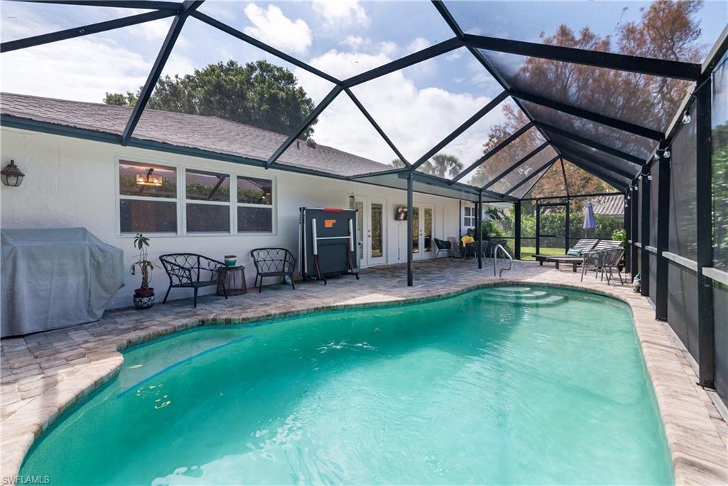 237 Burning Tree Drive Naples, FL 34105 - Photo 24 of 32