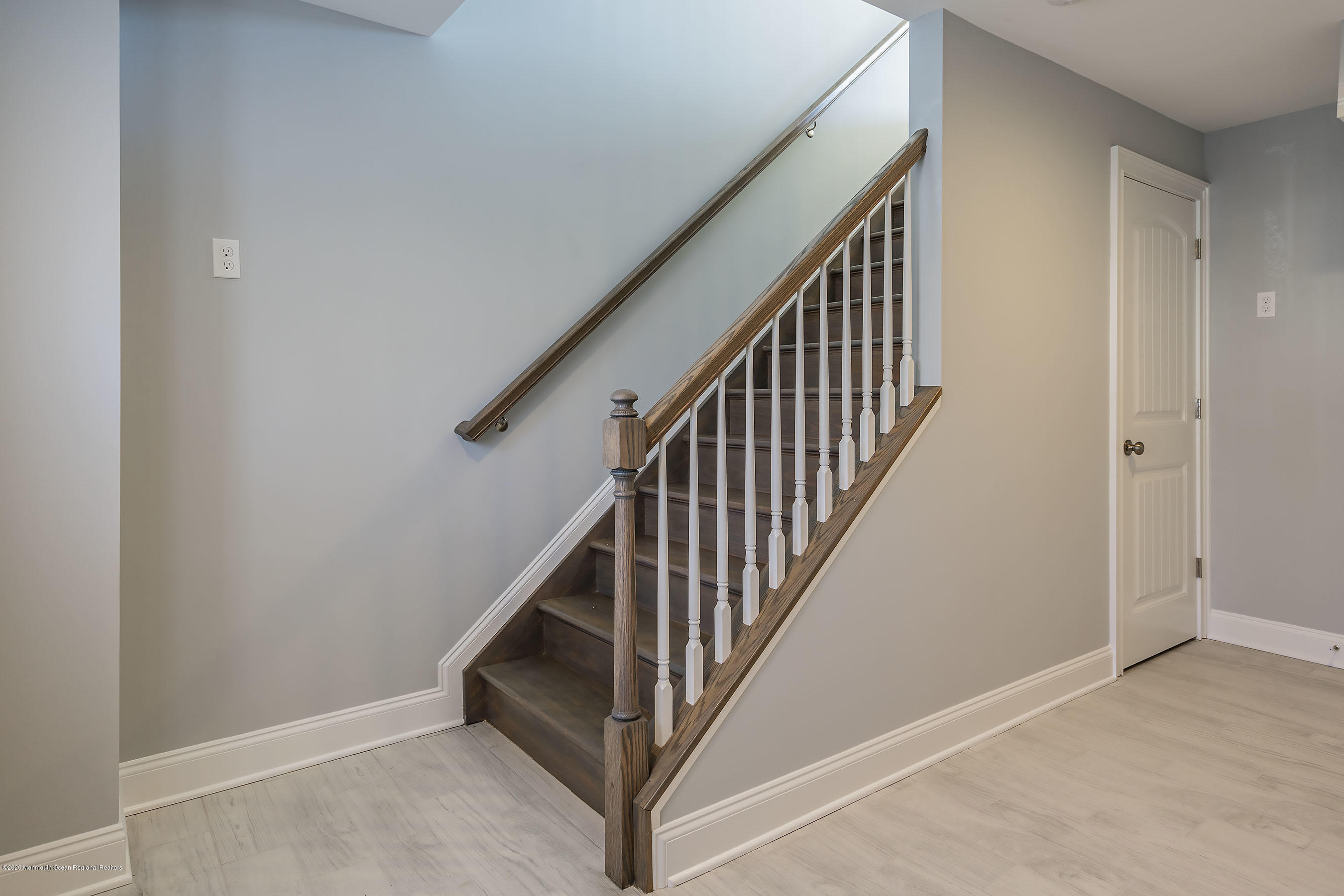 615 Carroll Fox Road Brick, NJ 08724 - Photo 45 of 47 Foyer 2