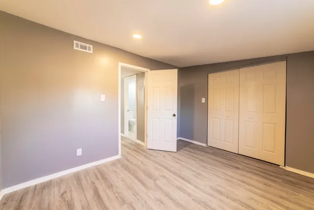 $1,500 | 2549 Fillmore Street, Gary, IN 46407