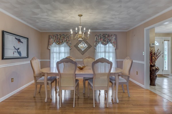 8 Olde Coach Road North Reading, MA 01864 - Photo 6 of 30 Gallery Image 6