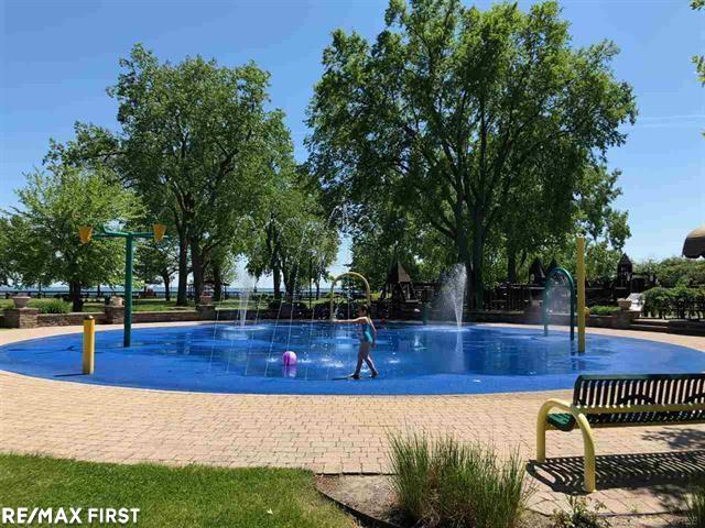 830 Barrington Road Grosse Pointe Park, MI 48230 - Photo 31 of 31