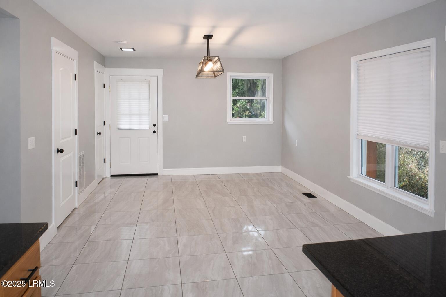 702 Center Drive West Beaufort, SC 29902 - Photo 12 of 30 ChatGPT Image Dec 23, 2025, 05_59_30 PM