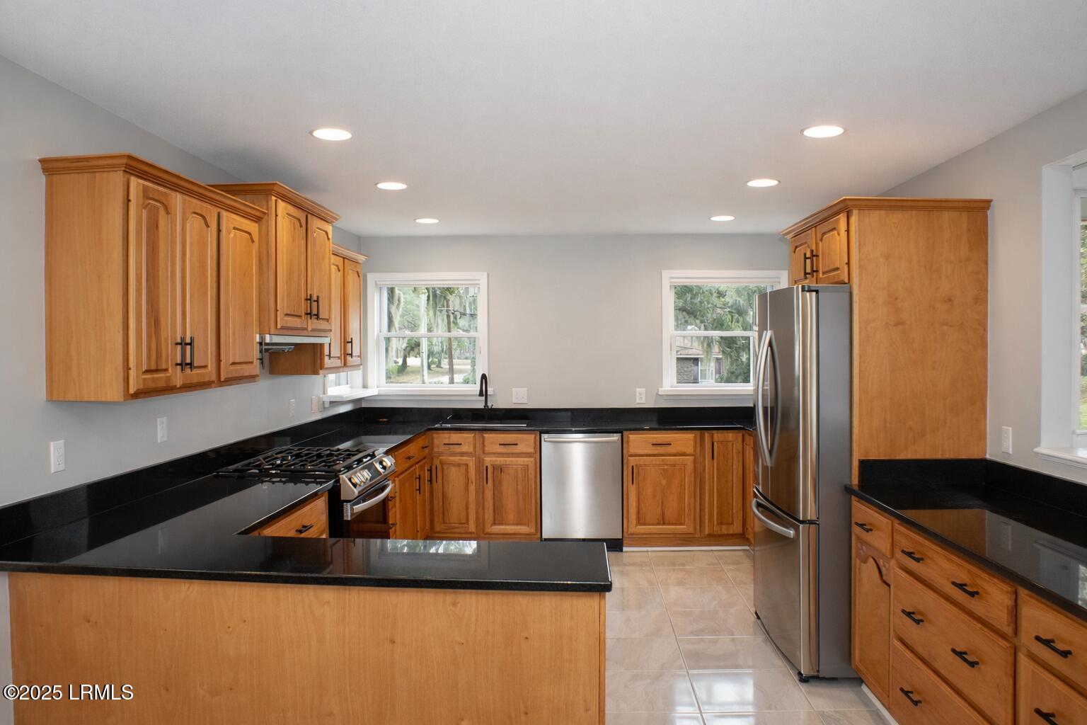 702 Center Drive West Beaufort, SC 29902 - Photo 7 of 30 ChatGPT Image Dec 23, 2025, 05_59_11 PM