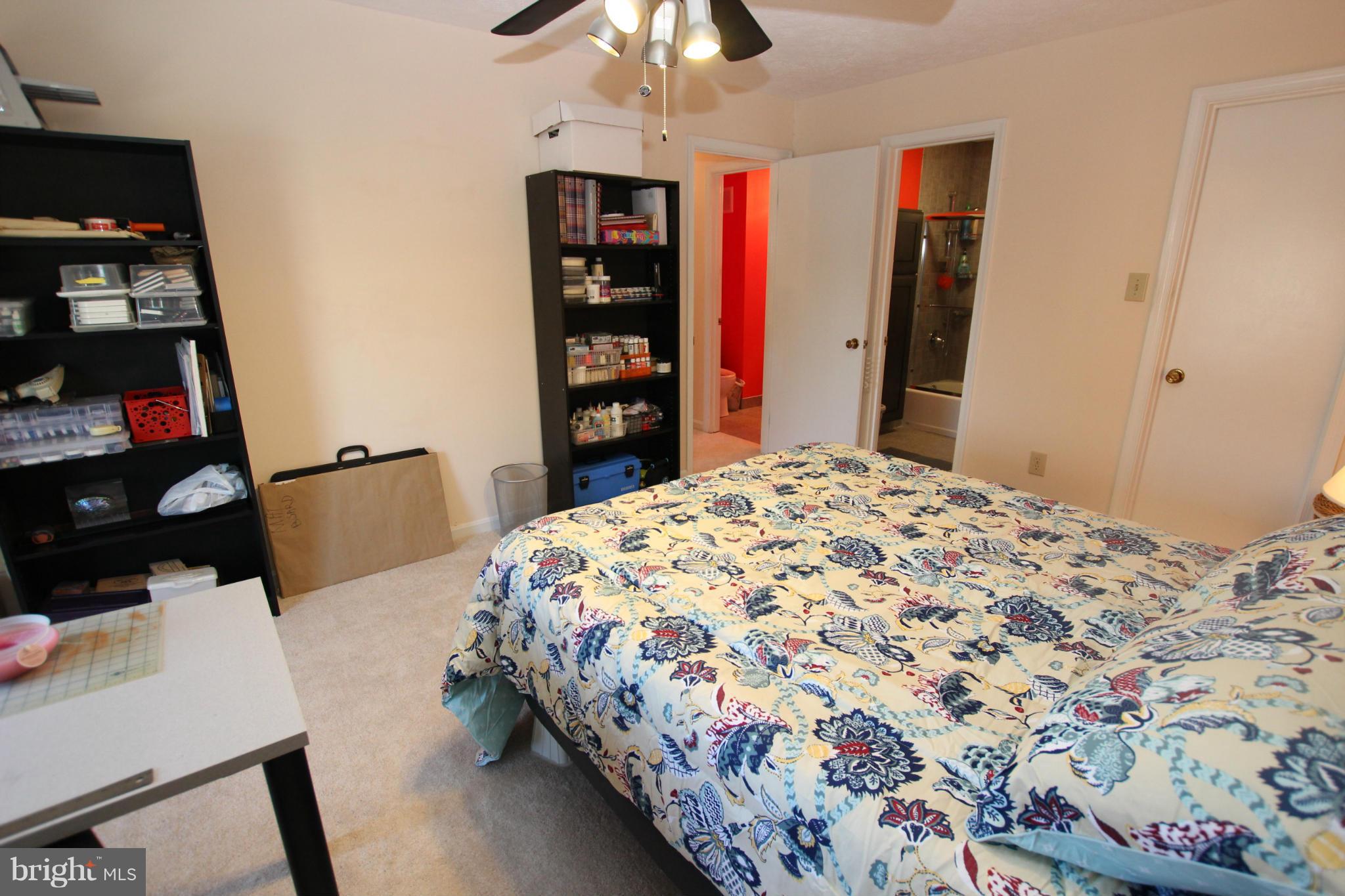 10174 Oakton Terrace Road, Unit 10174 Oakton, VA 22124 - Photo 20 of 30 Bedroom (Master)