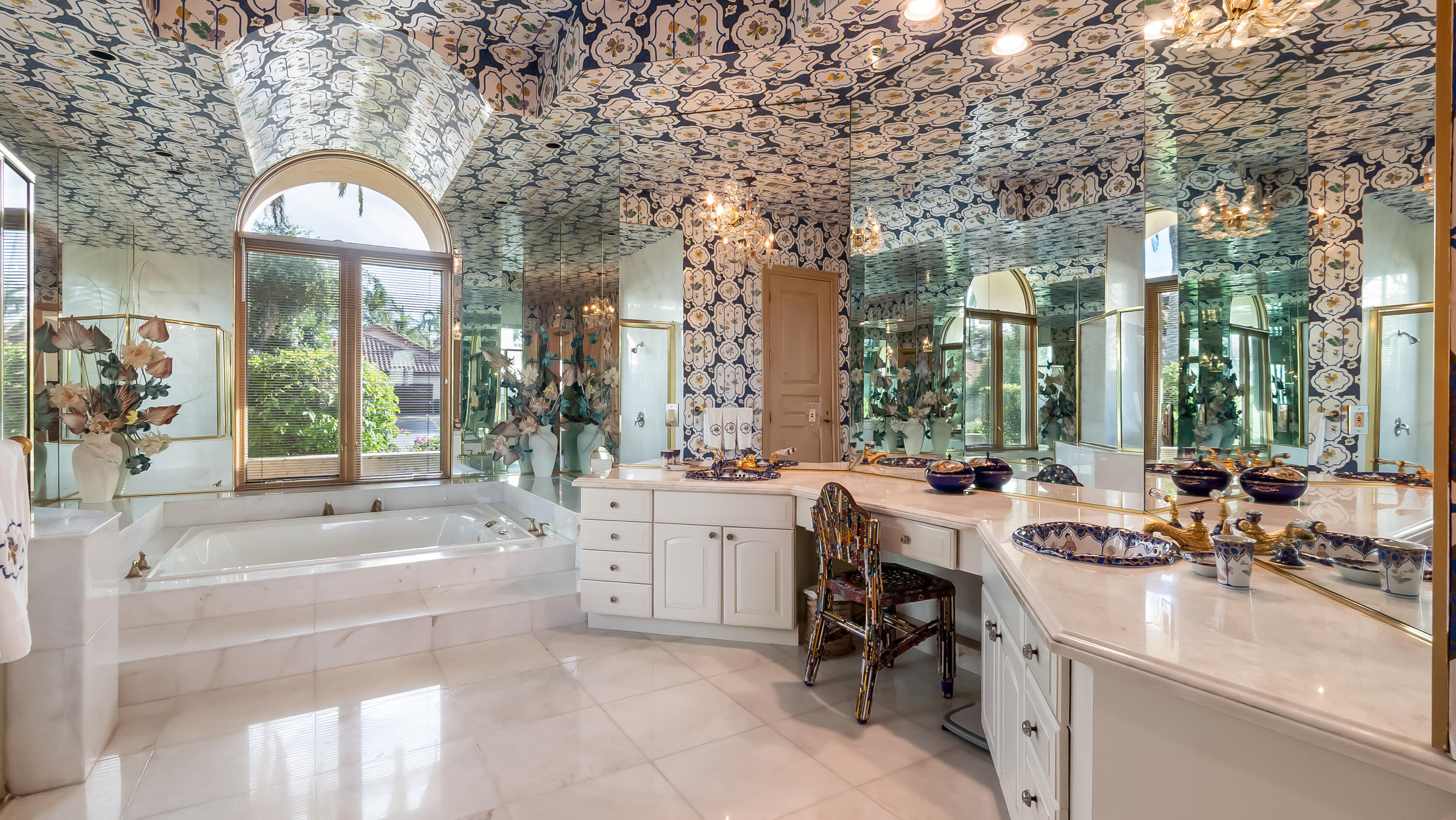 3215 St Charles Place Boca Raton, FL 33434 - Photo 32 of 73 2nd Full bath (Primary)