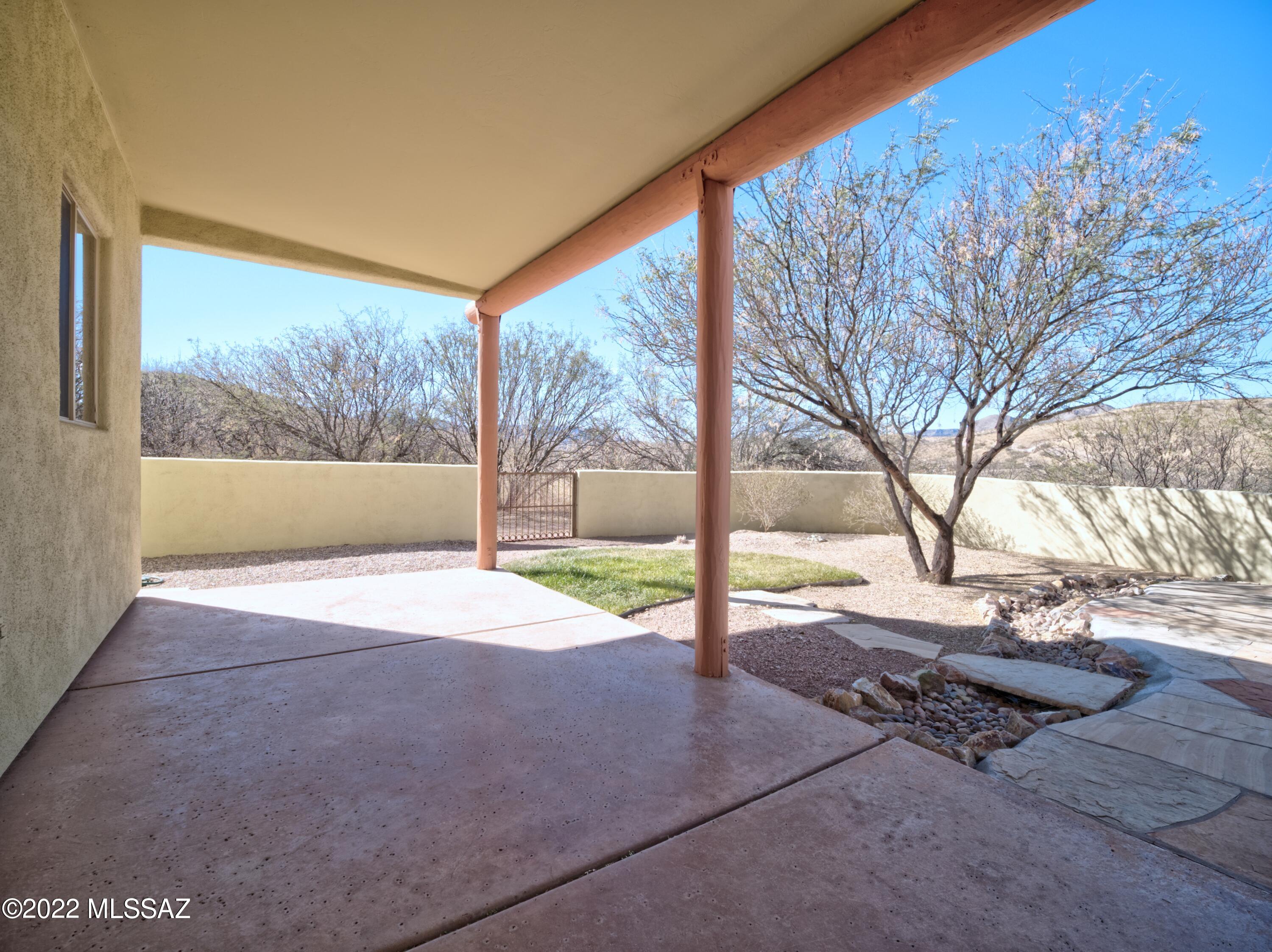 1360 Esta Corte Corte, Unit CORTE Rio Rico, AZ 85648 - Photo 11 of 32