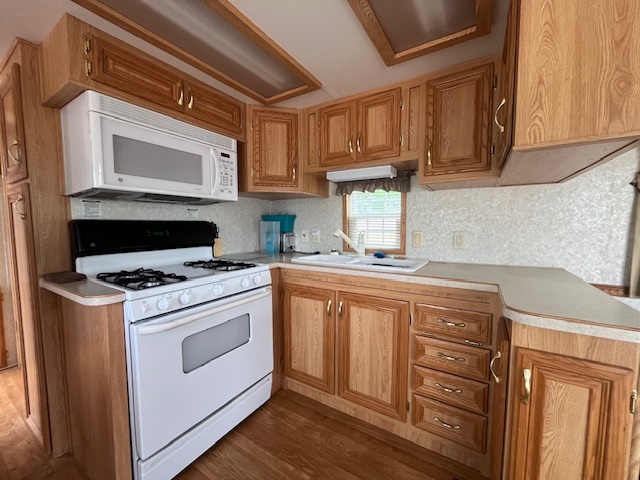 2795 East 28th Road Marseilles, IL 61341 - Photo 11 of 63 Gallery Image 11