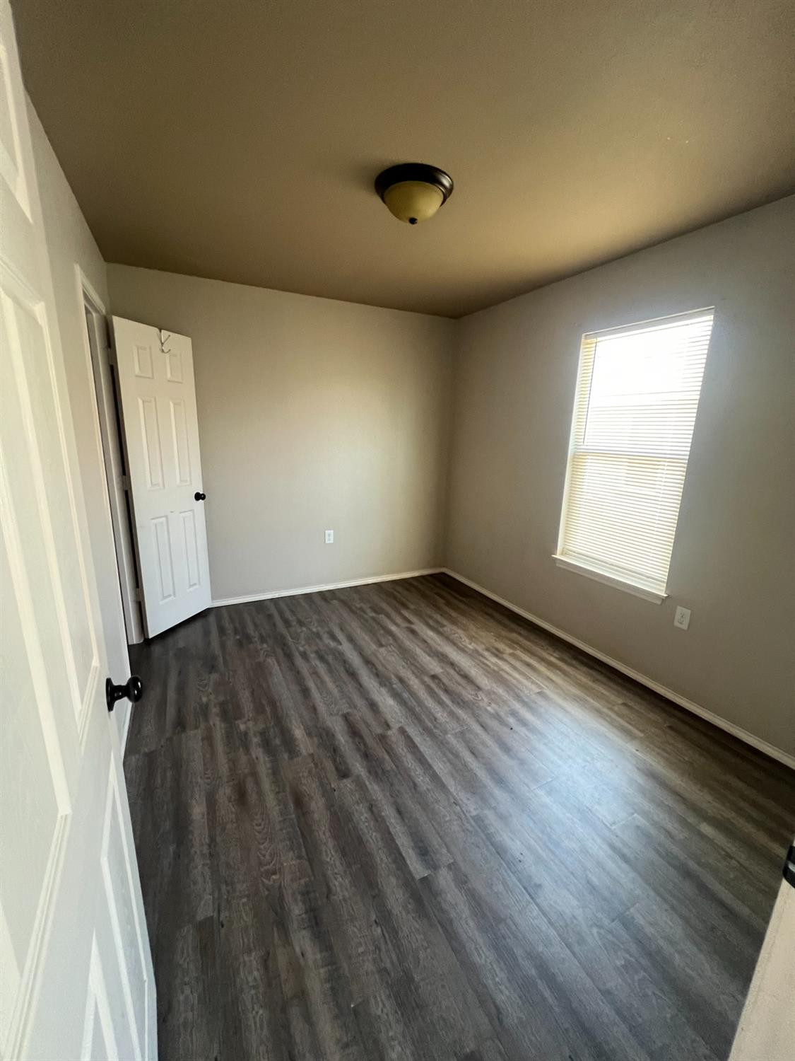 526 46th Street Lubbock, TX 79404 - Photo 5 of 10 Photo 5