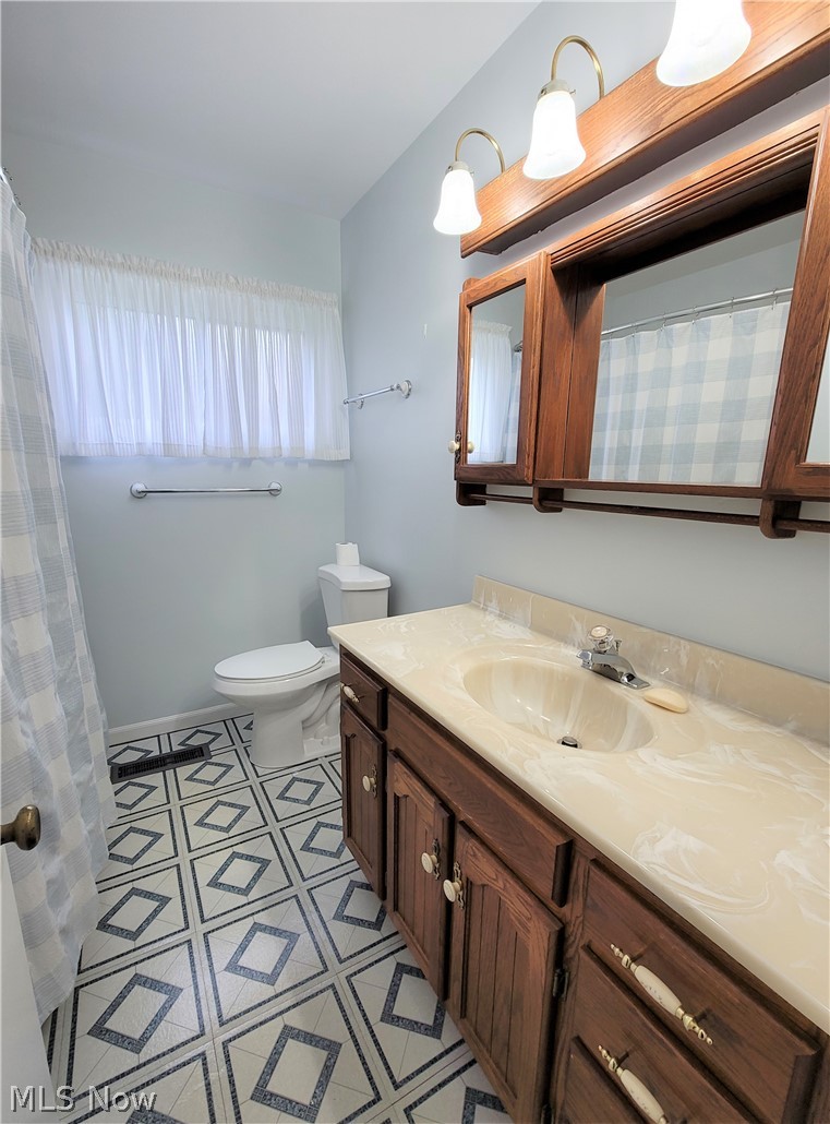 6512 Sherborn Road Parma Heights, OH 44130 - Photo 14 of 18 Gallery Image 14