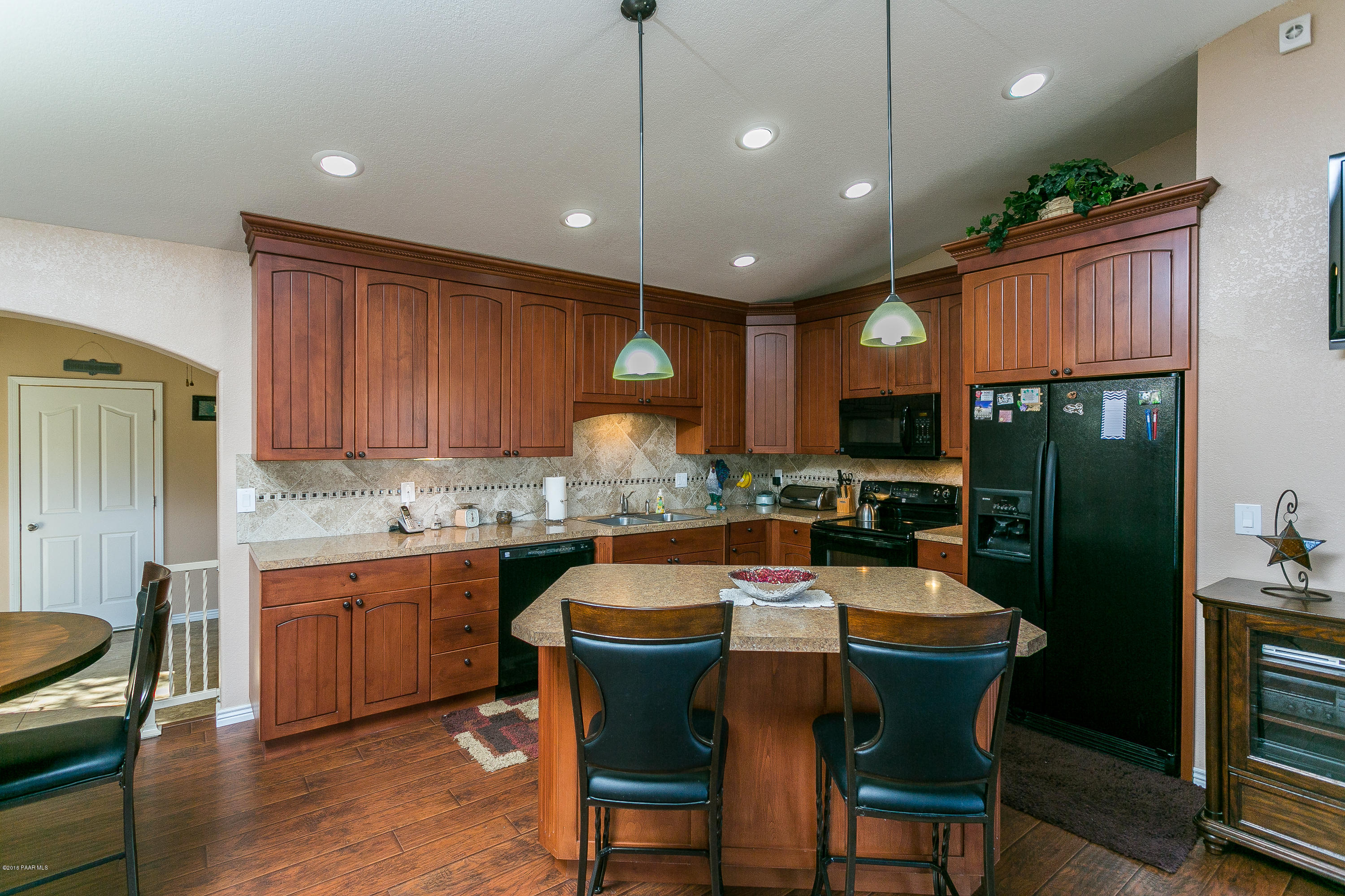 5580 North Ranger Road Prescott Valley, AZ 86314 - Photo 5 of 16 006_Kitchen