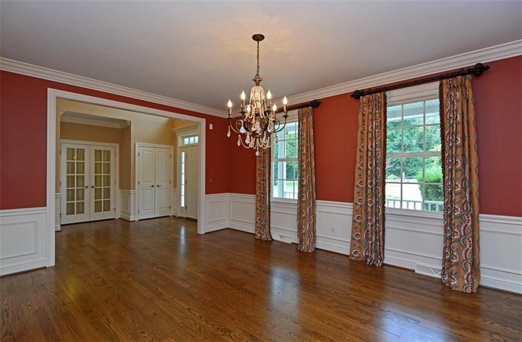 403 Fairview Road Pittsburgh, PA 15238 - Photo 5 of 25 Gallery Image 5
