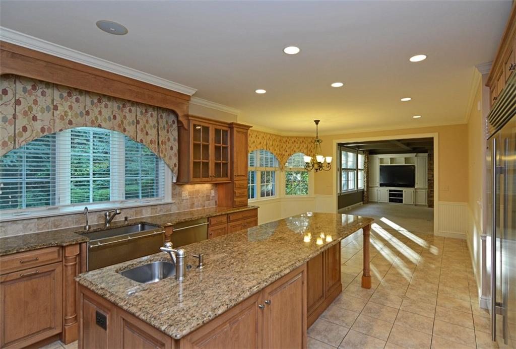 403 Fairview Road Pittsburgh, PA 15238 - Photo 9 of 25 Gallery Image 9