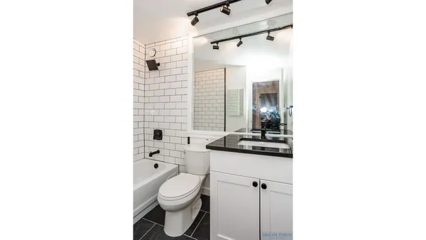 $2,300 | 899 South Plymouth Court, Unit 1508, Chicago, IL 60605