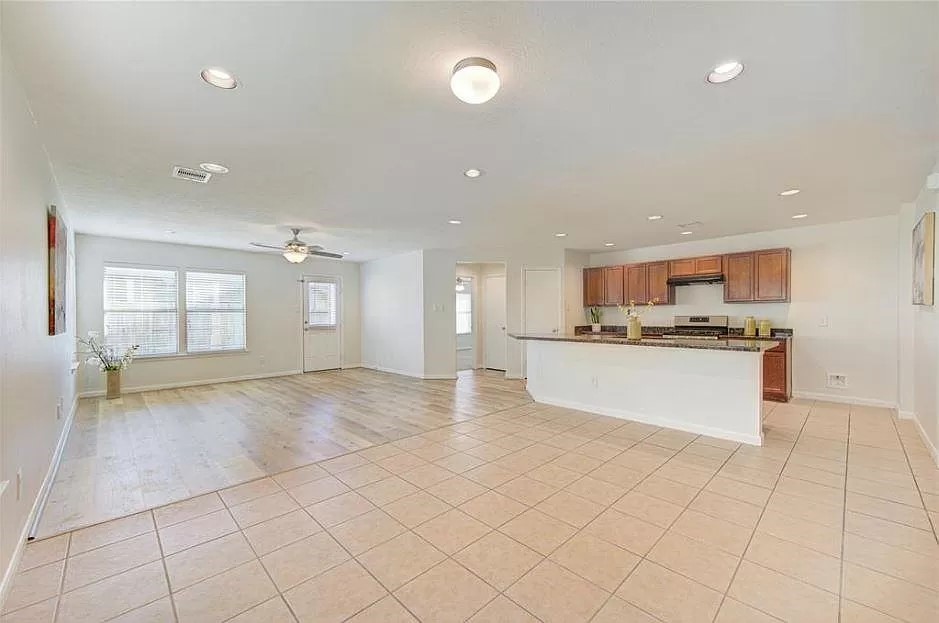 15331 Keystone Bend Lane Cypress, TX 77429 - Photo 10 of 18 a view of kitchen appliances with cabinets in front of it