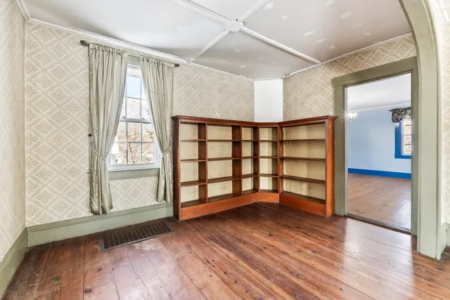 $425,000 | 14 Berwick Road, South Berwick, ME 03908