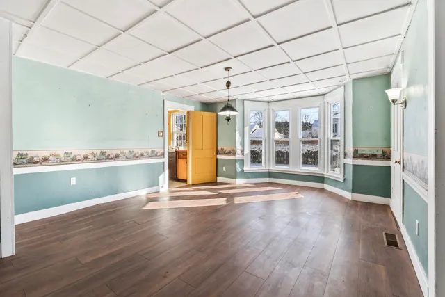 $425,000 | 14 Berwick Road, South Berwick, ME 03908