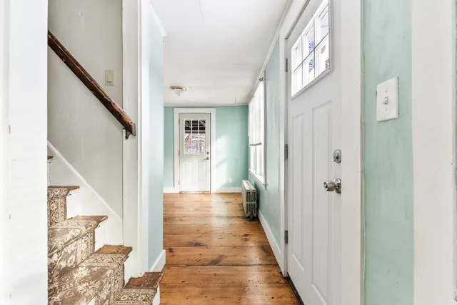 $425,000 | 14 Berwick Road, South Berwick, ME 03908