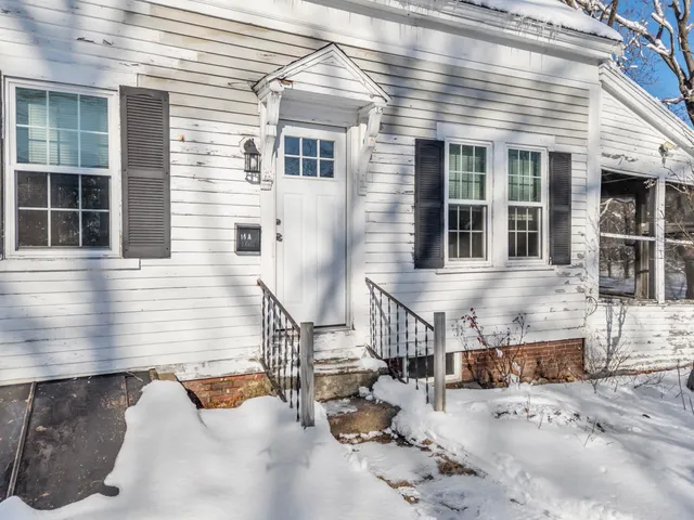 $425,000 | 14 Berwick Road, South Berwick, ME 03908