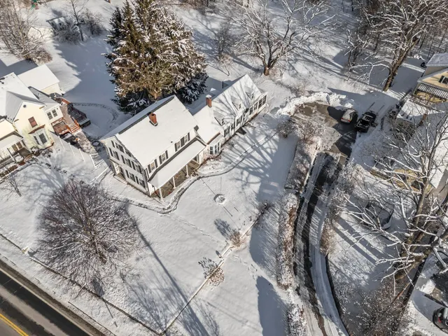 $425,000 | 14 Berwick Road, South Berwick, ME 03908