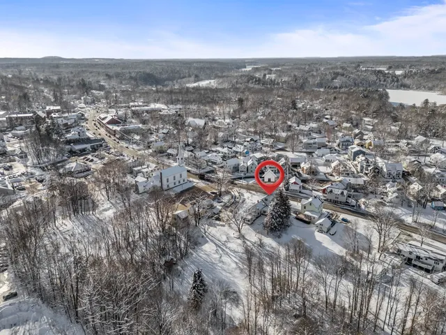 $425,000 | 14 Berwick Road, South Berwick, ME 03908