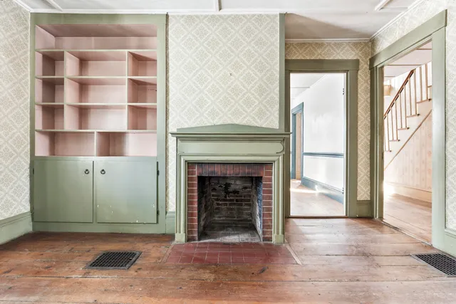 $425,000 | 14 Berwick Road, South Berwick, ME 03908