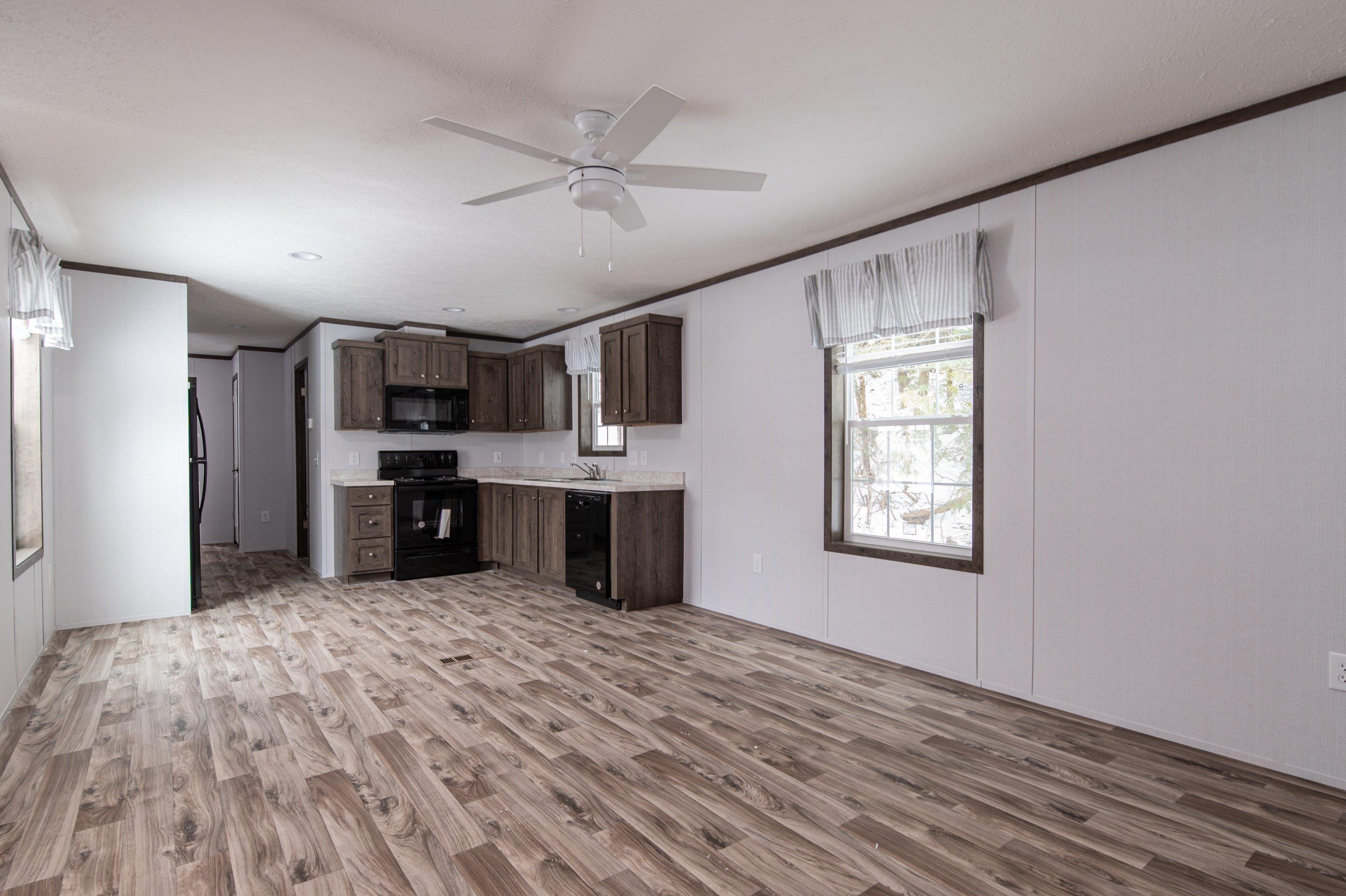 40 3rd Street, Unit 34 St. Johnsbury, VT 05819 - Photo 8 of 21