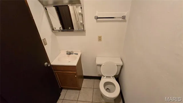 $695 | 309 South Lincoln Avenue, Unit A, O'Fallon, IL 62269